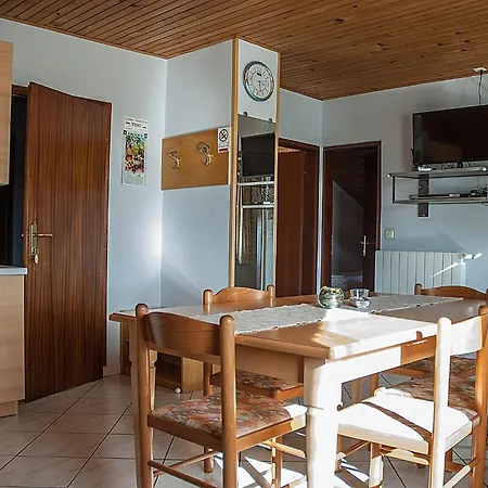 Paolija No 3 * Bužinija